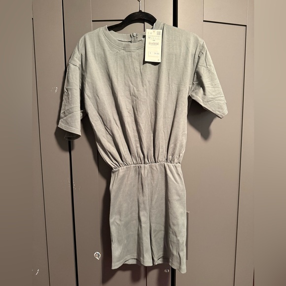 NWT Zara Fitted Shorts Romper Sage Green - M - Picture 4 of 6